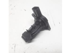 Gebruikte Luchthoeveelheidsmeter Renault Megane IV (RFBB) 1.2 Energy TCE 100 Prijs € 105,00 Margeregeling aangeboden door Reclycar De Boer BV