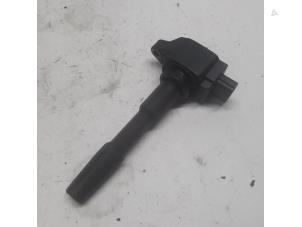 Gebruikte Bobine Renault Captur (2R) 0.9 Energy TCE 12V Prijs € 26,25 Margeregeling aangeboden door Reclycar De Boer BV