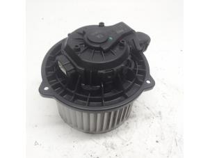 Gebruikte Aanjager Kia Picanto (TA) 1.0 12V Prijs € 52,50 Margeregeling aangeboden door Reclycar De Boer BV