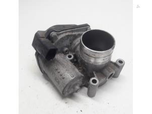 Gebruikte Gasklephuis Skoda Fabia II (5J) 1.2i 12V Prijs € 26,25 Margeregeling aangeboden door Reclycar De Boer BV