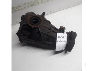 Gebruikte Cardanklok achter Mercedes C (W203) 1.8 C-180K 16V Prijs € 157,50 Margeregeling aangeboden door Reclycar De Boer BV