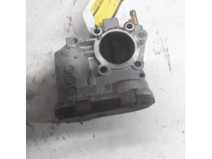 Gebruikte Gasklephuis Opel Corsa C (F08/68) 1.2 16V Prijs € 21,00 Margeregeling aangeboden door Reclycar De Boer BV