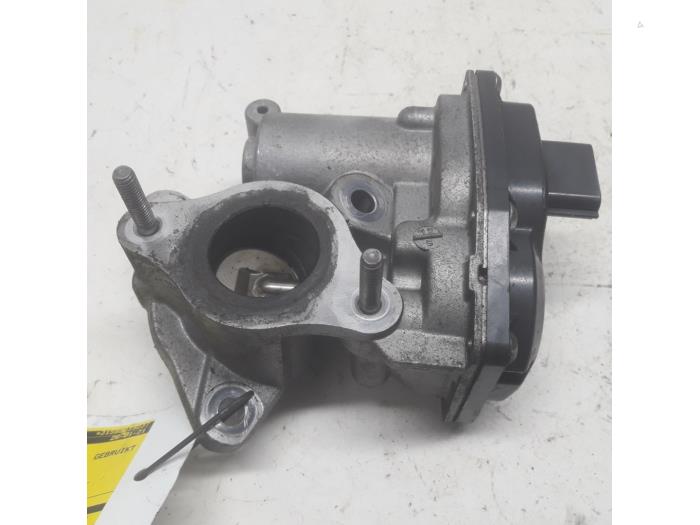 Gebruikte Uitlaat gasklep (EGR) Renault Megane III Grandtour (KZ) 1.5 dCi 110 Prijs € 52,50 Margeregeling aangeboden door Reclycar De Boer BV
