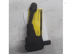 Gebruikte Bobine Ford Fiesta 6 (JA8) 1.0 SCI 12V 80 Prijs € 21,00 Margeregeling aangeboden door Reclycar De Boer BV