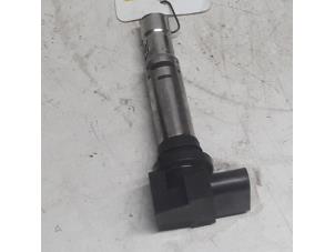 Gebruikte Bobine Volkswagen Golf V (1K1) 1.4 16V Prijs € 21,00 Margeregeling aangeboden door Reclycar De Boer BV