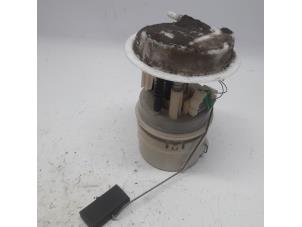Gebruikte Tank element Pomp Peugeot 307 (3A/C/D) 1.6 16V Prijs € 26,25 Margeregeling aangeboden door Reclycar De Boer BV