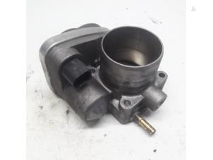 Gebruikte Gasklephuis Renault Megane II Grandtour (KM) 1.6 16V Prijs € 29,40 Margeregeling aangeboden door Reclycar De Boer BV