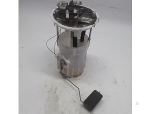 Gebruikte Tankvlotter Renault Kangoo Express (FC) 1.5 dCi 60 Prijs € 36,75 Margeregeling aangeboden door Reclycar De Boer BV