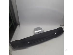 Gebruikte Spoiler Peugeot RCZ (4J) 1.6 16V THP Prijs € 787,50 Margeregeling aangeboden door Reclycar De Boer BV