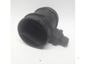 Gebruikte Luchthoeveelheidsmeter Fiat Bravo (198A) 1.6 JTD Multijet 105 Prijs € 42,00 Margeregeling aangeboden door Reclycar De Boer BV