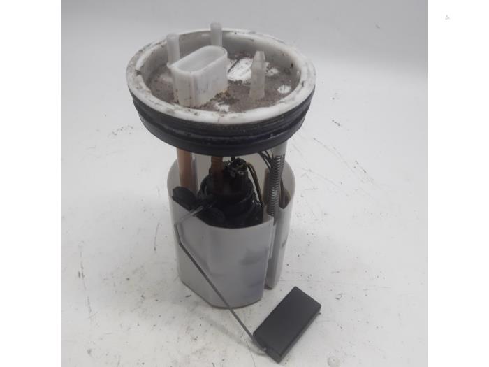 Gebruikte Tank element Pomp Skoda Fabia II Combi 1.2i 12V Prijs € 42,00 Margeregeling aangeboden door Reclycar De Boer BV