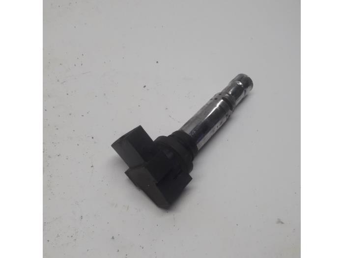 Bobine van een Skoda Fabia II Combi 1.2i 12V 2012