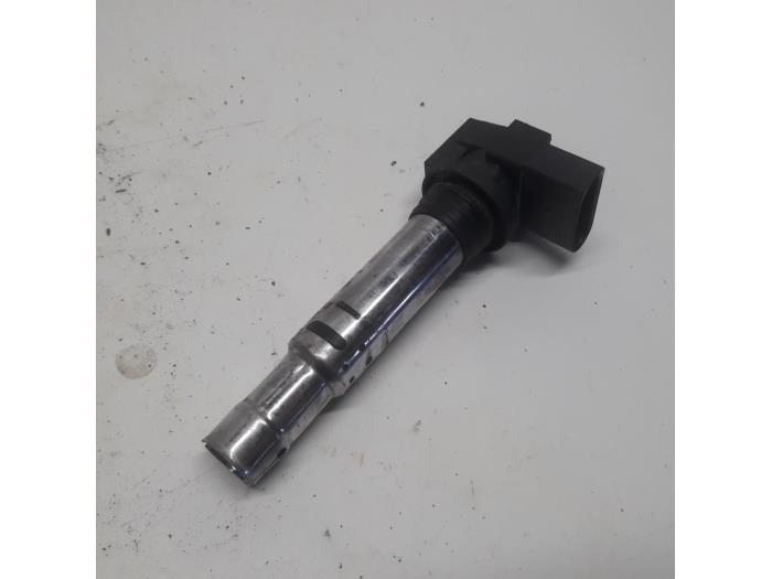 Bobine van een Skoda Fabia II Combi 1.2i 12V 2012