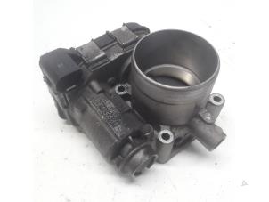 Gebruikte Gasklephuis Volkswagen Polo V (6R) 1.6 16V BiFuel Prijs € 77,18 Margeregeling aangeboden door Reclycar De Boer BV