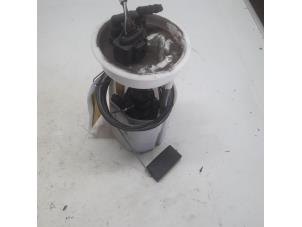 Gebruikte Brandstofpomp Elektrisch Seat Ibiza IV (6J5) 1.2 12V Prijs € 26,25 Margeregeling aangeboden door Reclycar De Boer BV