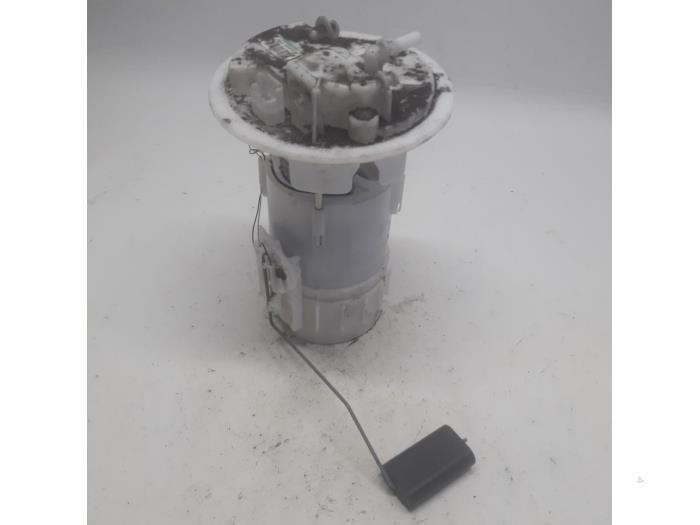 Gebruikte Tank element Pomp Citroen C4 Cactus (0B/0P) 1.2 PureTech 82 12V Prijs € 78,75 Margeregeling aangeboden door Reclycar De Boer BV