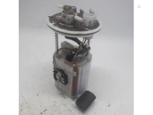 Gebruikte Tank element Pomp Hyundai i10 (F5) 1.2i 16V Prijs € 42,00 Margeregeling aangeboden door Reclycar De Boer BV