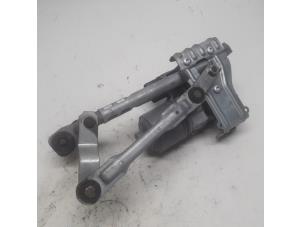 Gebruikte Ruitenwismotor + Mechaniek Seat Leon (1P1) 1.4 16V Prijs € 42,00 Margeregeling aangeboden door Reclycar De Boer BV