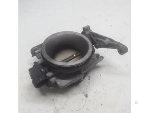 Gebruikte Gasklephuis Renault Scénic I (JA) 1.6 16V Prijs € 26,25 Margeregeling aangeboden door Reclycar De Boer BV