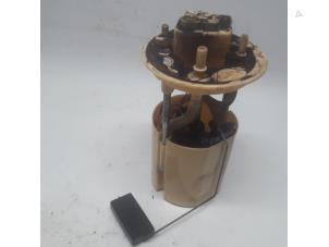 Gebruikte Tank element Pomp Renault Twingo (C06) 1.2 Prijs € 26,25 Margeregeling aangeboden door Reclycar De Boer BV