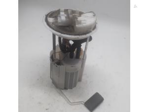 Gebruikte Tank element Pomp Fiat Bravo (198A) 1.4 T-Jet 16V 150 Prijs € 26,25 Margeregeling aangeboden door Reclycar De Boer BV