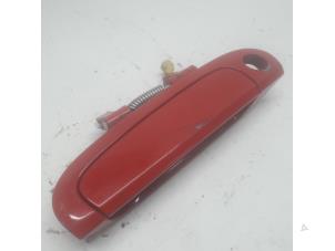 Gebruikte Portiergreep 4Deurs links-voor Kia Picanto (BA) 1.1 12V Prijs € 15,75 Margeregeling aangeboden door Reclycar De Boer BV