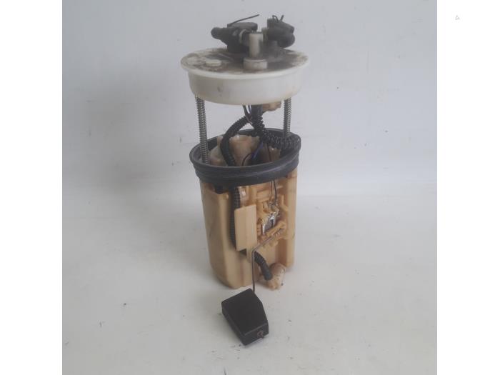 Gebruikte Tank element Pomp Honda Jazz (GD/GE2/GE3) 1.2 i-DSi Prijs € 26,25 Margeregeling aangeboden door Reclycar De Boer BV