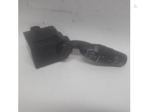 Gebruikte Ruitenwis Schakelaar Honda Insight (ZE2) 1.3 16V VTEC Prijs € 21,00 Margeregeling aangeboden door Reclycar De Boer BV