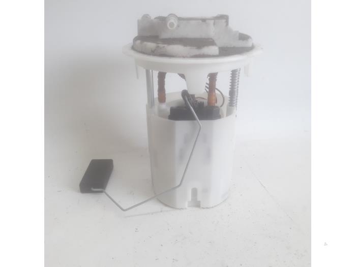 Gebruikte Tank element Pomp Peugeot 207/207+ (WA/WC/WM) 1.6 16V VTRi Prijs € 26,25 Margeregeling aangeboden door Reclycar De Boer BV