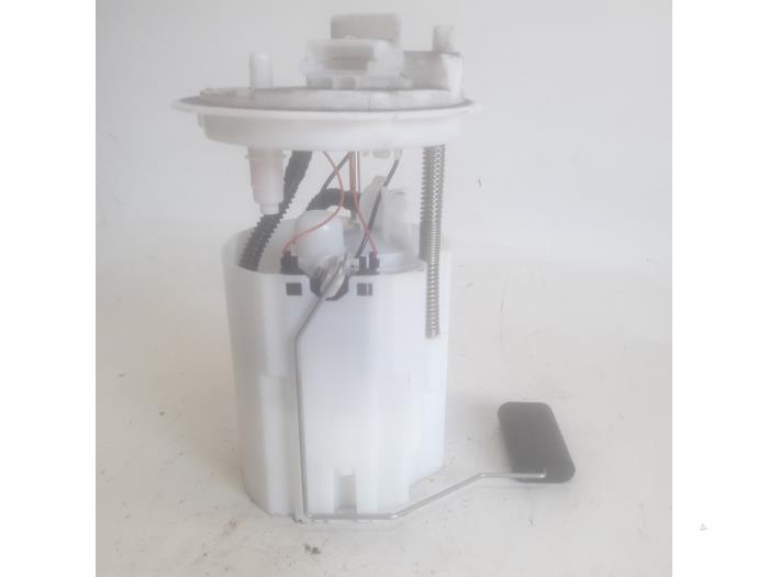 Gebruikte Tank element Pomp Alfa Romeo MiTo (955) 0.9 TwinAir Prijs € 52,50 Margeregeling aangeboden door Reclycar De Boer BV
