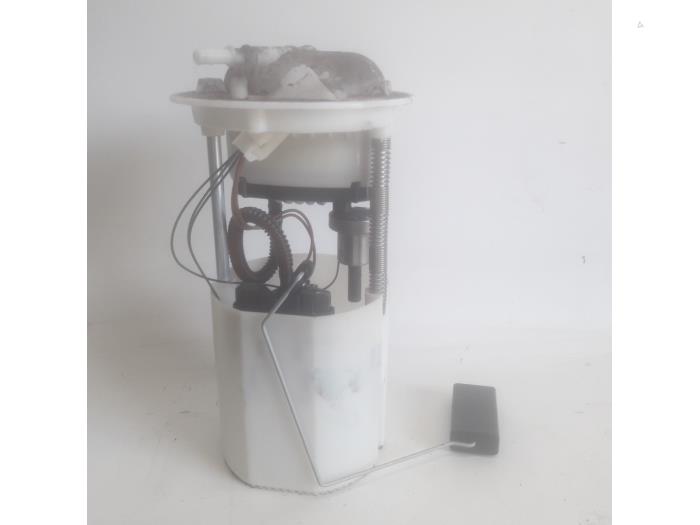 Gebruikte Tank element Pomp Ford Ka II 1.2 Prijs € 42,00 Margeregeling aangeboden door Reclycar De Boer BV