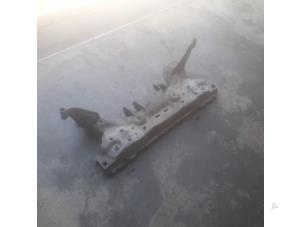 Gebruikte Subframe Mazda 2 (DE) 1.4 CDVi 16V Prijs € 26,25 Margeregeling aangeboden door Reclycar De Boer BV