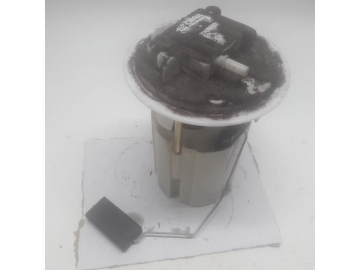 Gebruikte Tank element Pomp Peugeot 207/207+ (WA/WC/WM) 1.6 16V VTi Prijs € 26,25 Margeregeling aangeboden door Reclycar De Boer BV