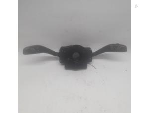 Gebruikte Combischakelaar Stuurkolom Volkswagen Polo V (6R) 1.2 12V Prijs € 31,50 Margeregeling aangeboden door Reclycar De Boer BV