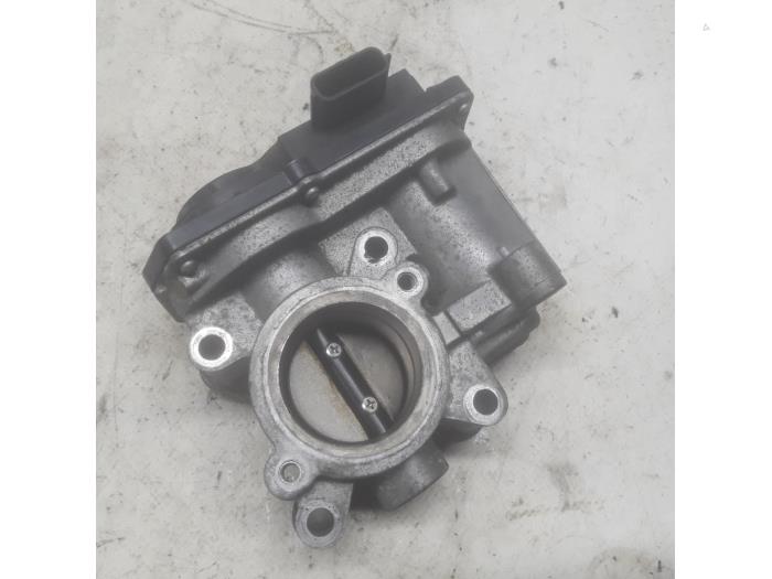 Gebruikte Gasklephuis Renault Grand Scénic III (JZ) 1.4 16V TCe 130 Prijs € 26,25 Margeregeling aangeboden door Reclycar De Boer BV