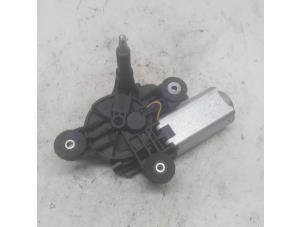 Gebruikte Ruitenwissermotor achter Fiat 500 (312) 1.3 MJTD 16V Prijs € 15,75 Margeregeling aangeboden door Reclycar De Boer BV