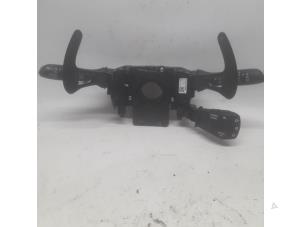 Gebruikte Combischakelaar Stuurkolom Renault Megane IV (RFBB) 1.6 GT Energy dCi 165 Prijs € 105,00 Margeregeling aangeboden door Reclycar De Boer BV