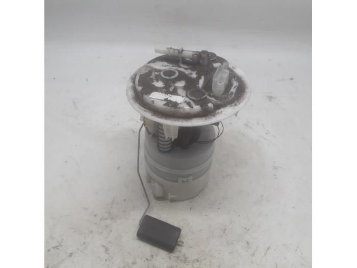 Gebruikte Tank element Pomp Peugeot 308 SW (4E/H) 1.6 VTI 16V Prijs € 26,25 Margeregeling aangeboden door Reclycar De Boer BV