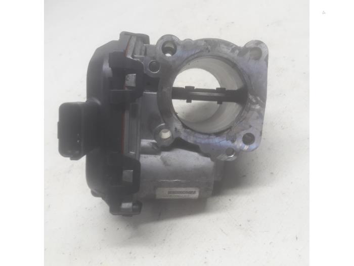 Gasklephuis van een Citroën C4 Berline (NC) 1.6 BlueHDI 100 2016