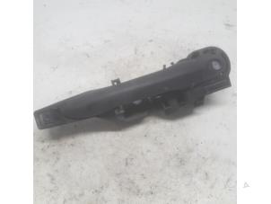 Gebruikte Deurgreep 2Deurs links Renault Kangoo Express (FW) 1.5 dCi 70 Prijs € 15,75 Margeregeling aangeboden door Reclycar De Boer BV