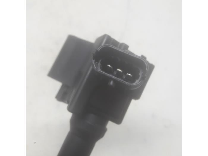 Bobine van een Peugeot 208 II (UB/UH/UP) 1.2 Vti 12V PureTech 100 2021