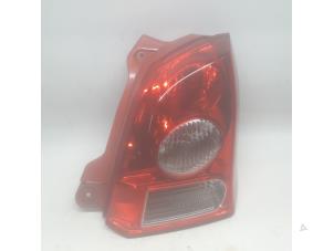 Gebruikte Achterlicht rechts Suzuki Alto 1.0 12V Prijs € 33,60 Margeregeling aangeboden door Reclycar De Boer BV