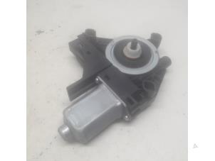 Gebruikte Motor electrisch raam Volvo XC70 (BZ) 2.4 D 20V AWD Prijs € 36,75 Margeregeling aangeboden door Reclycar De Boer BV