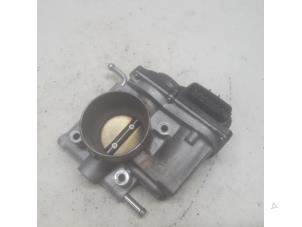 Gebruikte Gasklephuis Mazda 2 (DE) 1.3 16V S-VT High Power Prijs € 26,25 Margeregeling aangeboden door Reclycar De Boer BV