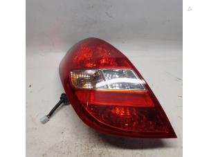 Gebruikte Achterlicht links Hyundai i20 1.2i 16V Prijs € 33,60 Margeregeling aangeboden door Reclycar De Boer BV