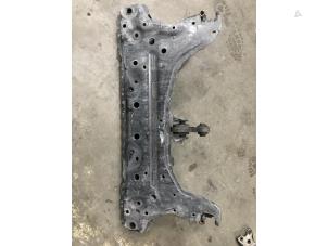 Gebruikte Subframe Mazda 2 (DE) 1.3 16V S-VT High Power Prijs € 26,25 Margeregeling aangeboden door Reclycar De Boer BV