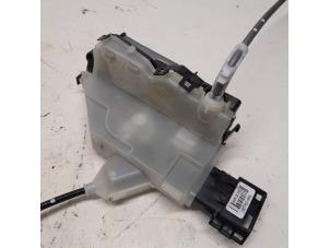 Gebruikte Deurslot Mechaniek 4Deurs links-achter Citroen C4 Cactus (0B/0P) 1.2 PureTech 110 12V Prijs € 26,25 Margeregeling aangeboden door Reclycar De Boer BV