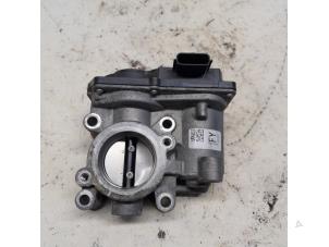 Gebruikte Gasklephuis Nissan Qashqai (J11) 1.2 DIG-T 16V Prijs € 26,25 Margeregeling aangeboden door Reclycar De Boer BV