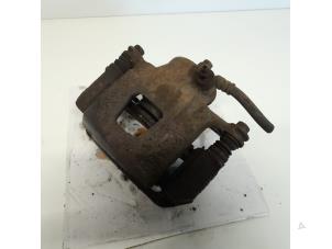 Gebruikte Remklauw (Tang) links-voor Chevrolet Aveo (250) 1.4 16V LS Prijs € 15,75 Margeregeling aangeboden door Reclycar De Boer BV