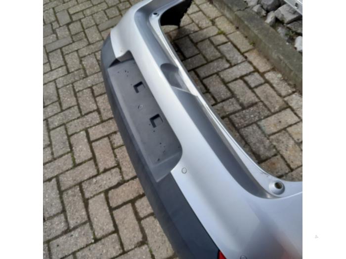 Bevestigingsklem achterbumper Renault Megane III. - Visch Parts